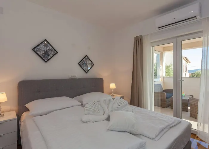 My Dalmatia - Seaside Villa Marin With Private Heated Pool