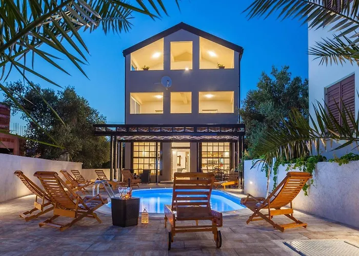 My Dalmatia - Seaside Villa Marin With Private Heated Pool
